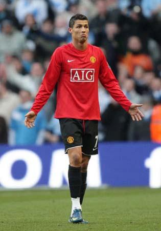 拜仁近11场欧冠均进球，阿森纳近12场主场小组赛／联赛全零封（拜仁欧冠11连场破门，阿森纳主场小组赛／联赛12连零封）