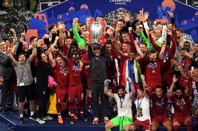 ⚽️2025年度中超最佳评选他来啦！鏖战一年，十...（⚽️2025中超年度最佳评选开启！鏖战一年，荣耀揭晓）